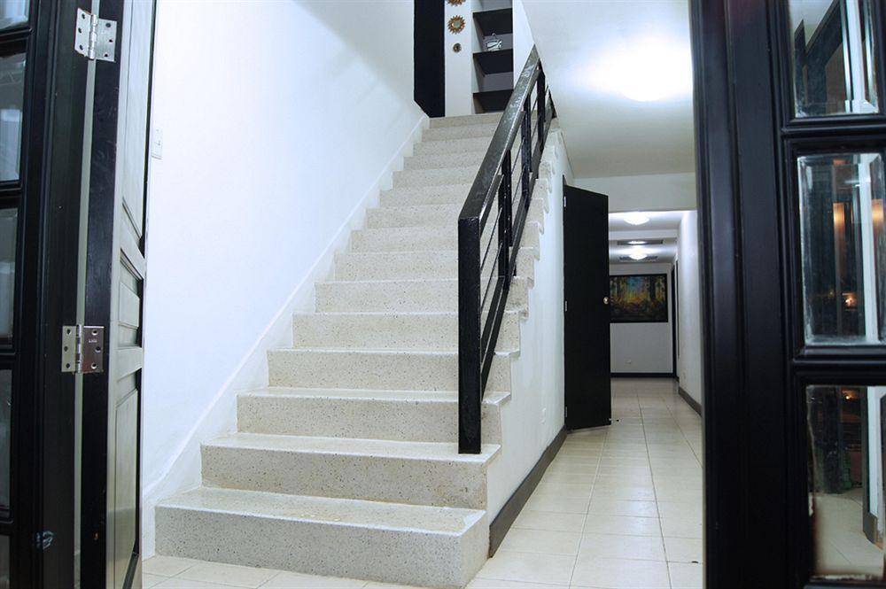Hotel Aj Ferial Bogota Ngoại thất bức ảnh