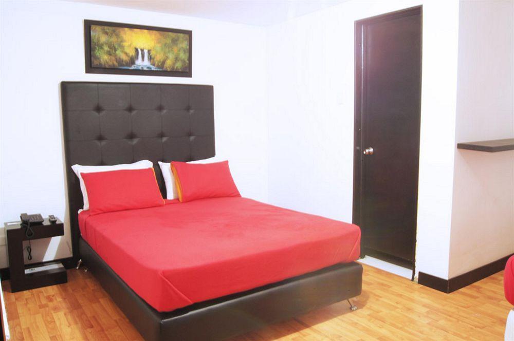 Hotel Aj Ferial Bogota Ngoại thất bức ảnh