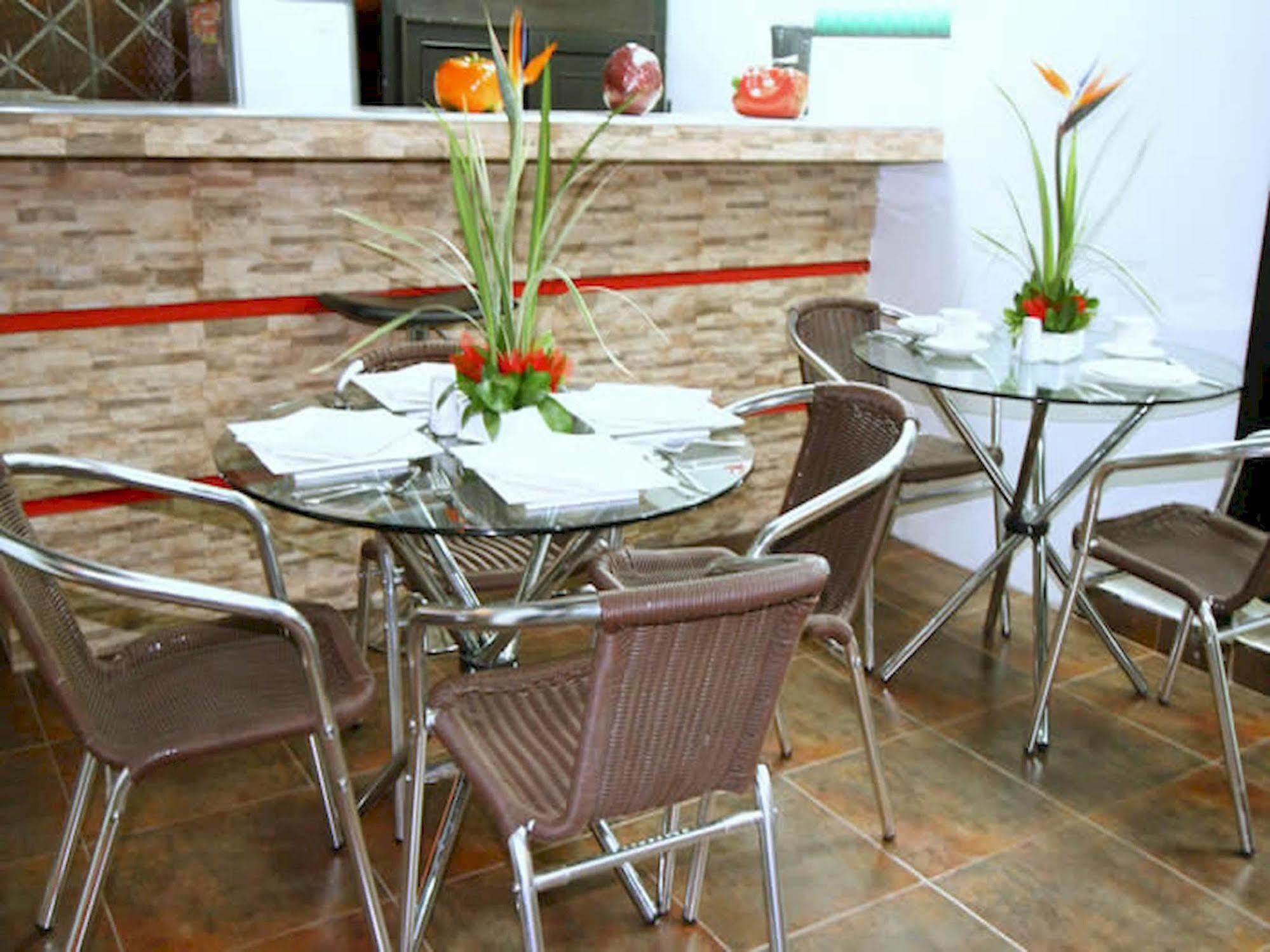Hotel Aj Ferial Bogota Ngoại thất bức ảnh